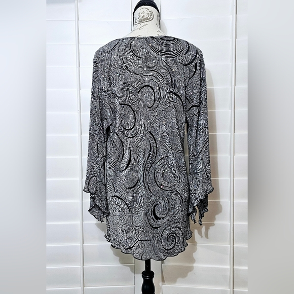 DRESSBARN SEQUINS BLOUSE/TOP - Picture 6 of 15